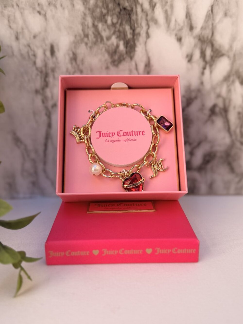 Juicy Couture Charm Bracelet Gold Tone Heart Gem Crown Pearl Gift Box